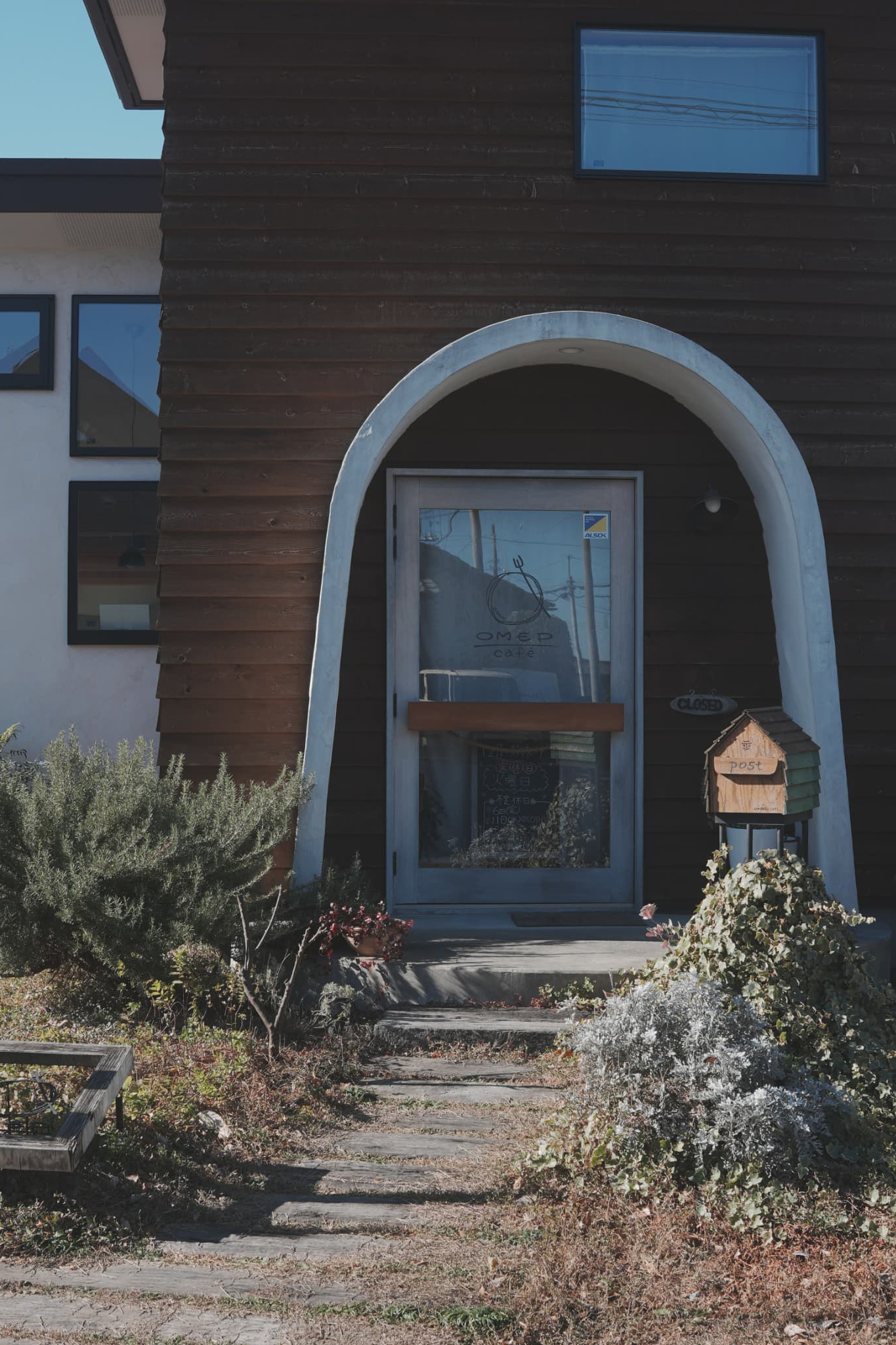 カフェのオーナー